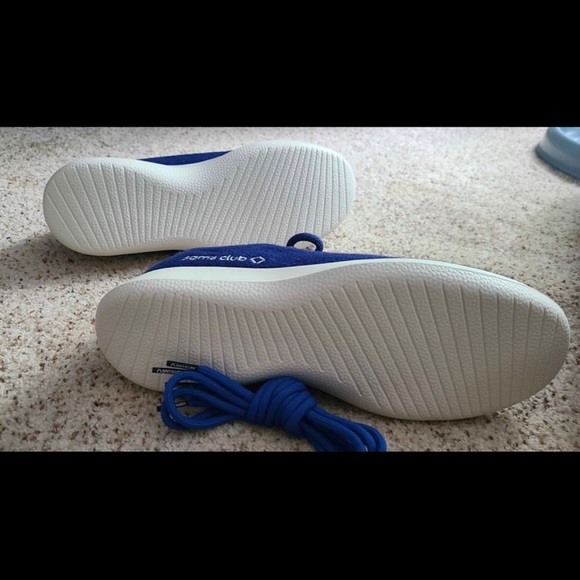 NEW AllBirds Wool Shoes - Picture 2 of 6